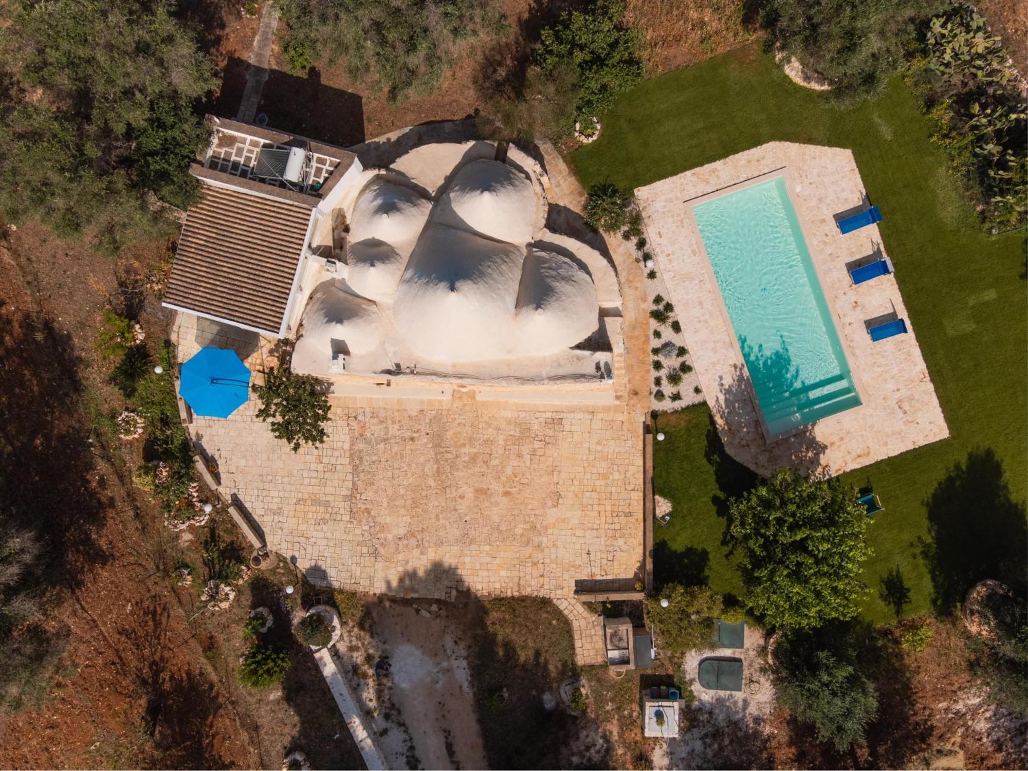 Trullo Tarantini Con Piscina Privata Apartment Latiano Exterior photo